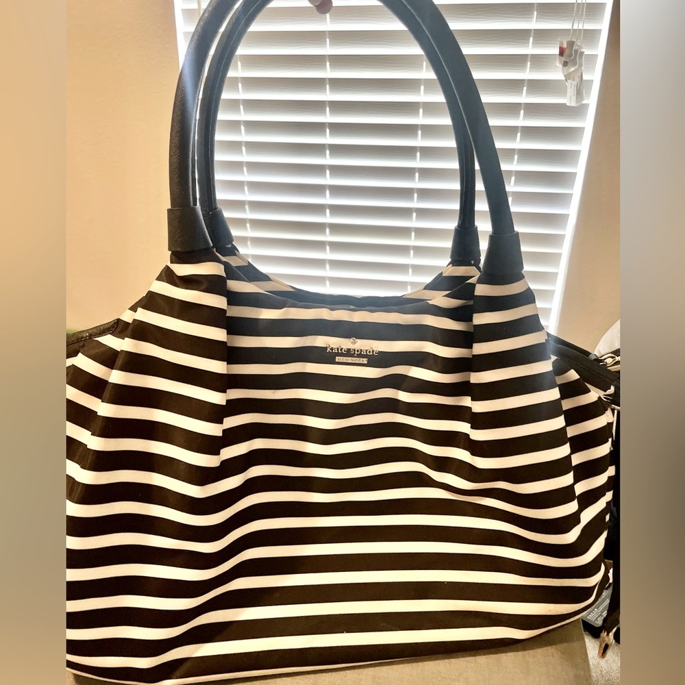Kate spade Diaperbag missing changing pad